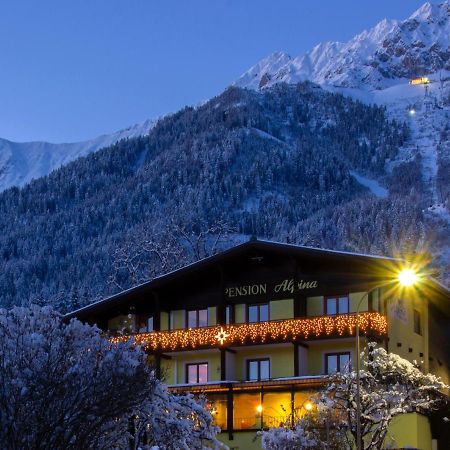 Cafe Pension Alpina Інсбрук Екстер'єр фото