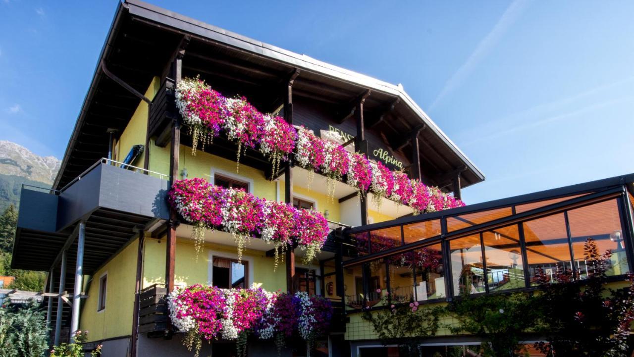 Cafe Pension Alpina Інсбрук Екстер'єр фото
