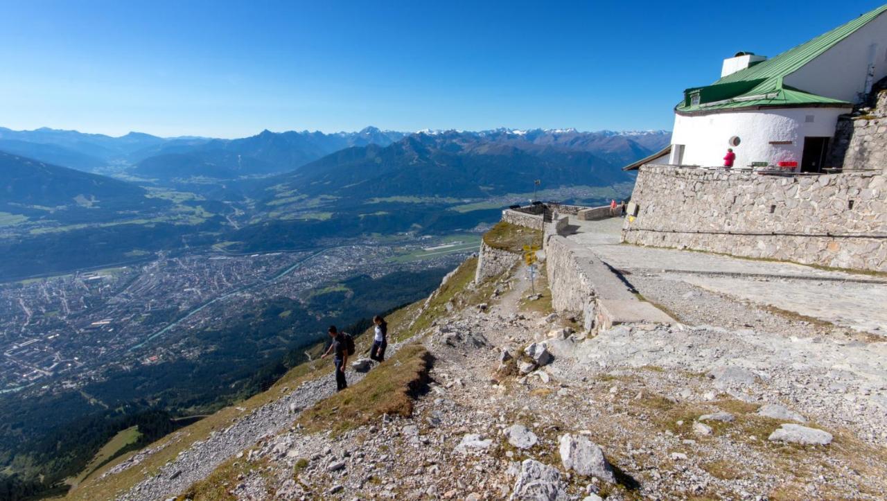 Cafe Pension Alpina Інсбрук Екстер'єр фото