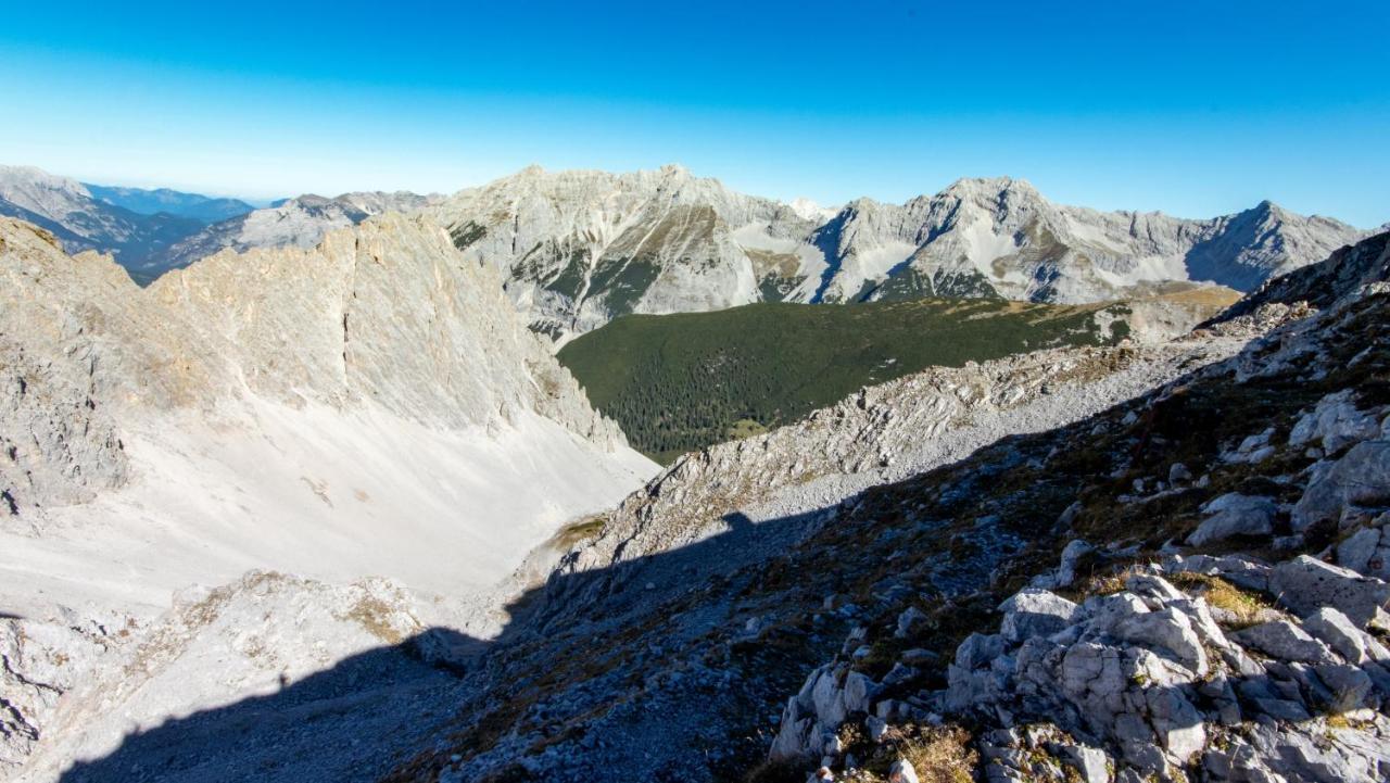 Cafe Pension Alpina Інсбрук Екстер'єр фото