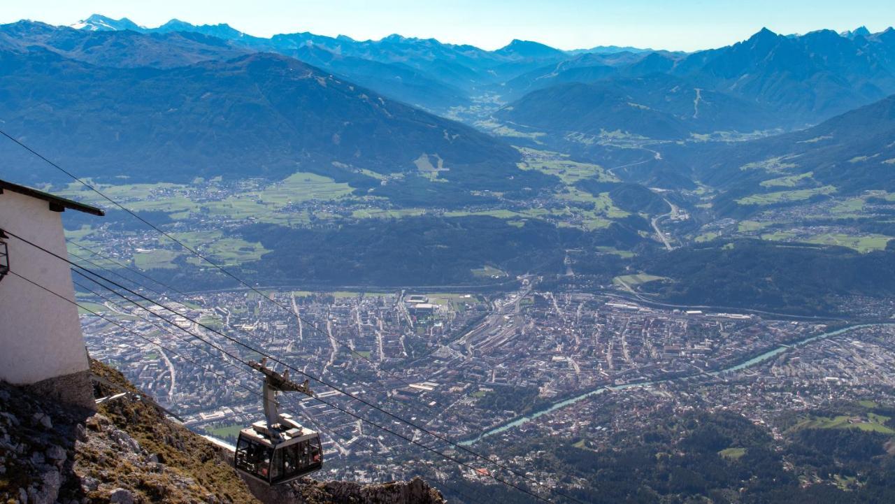 Cafe Pension Alpina Інсбрук Екстер'єр фото