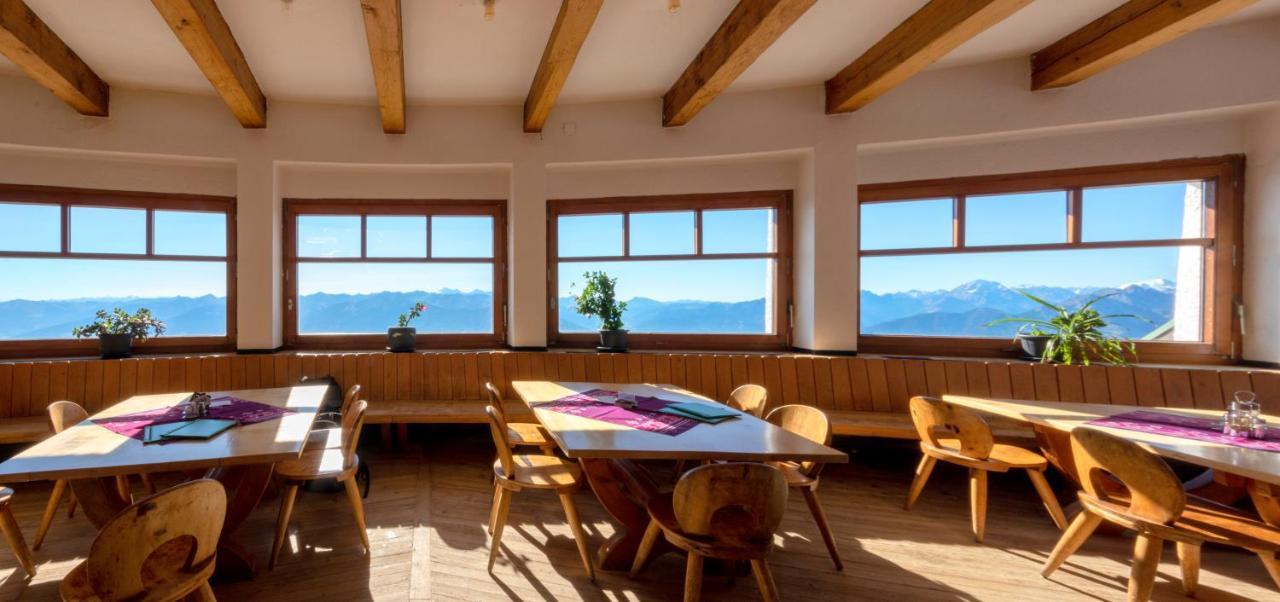 Cafe Pension Alpina Інсбрук Екстер'єр фото